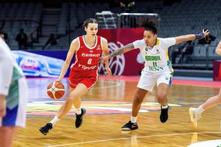 Brutální brazilský faul české hráčky zdravě naštval - Sport.cz